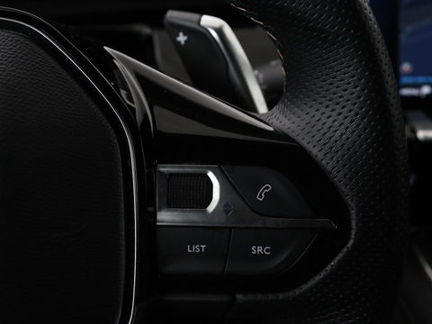 Peugeot 508 1.6 HYbrid GT | Panoramadak | Trekhaak | Stoelverwarming | FOCAL Sound | 360 camera | Adaptive cruise | Full LED | Carplay | Keyless | Navigatie | PHEV