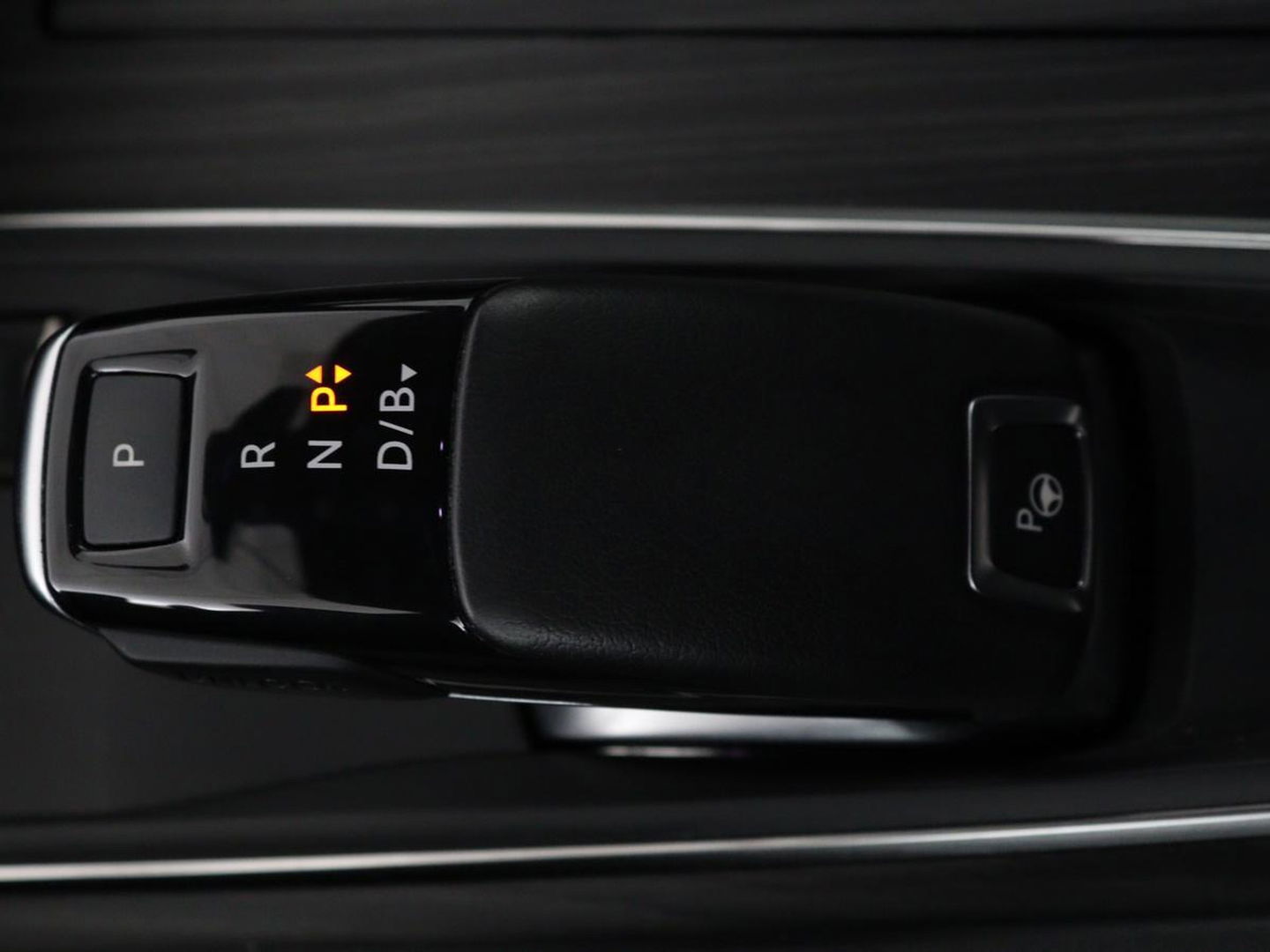 Peugeot 508 1.6 HYbrid GT | Panoramadak | Trekhaak | Stoelverwarming | FOCAL Sound | 360 camera | Adaptive cruise | Full LED | Carplay | Keyless | Navigatie | PHEV