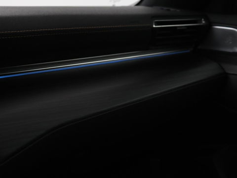 Peugeot 508 1.6 HYbrid GT | Panoramadak | Trekhaak | Stoelverwarming | FOCAL Sound | 360 camera | Adaptive cruise | Full LED | Carplay | Keyless | Navigatie | PHEV