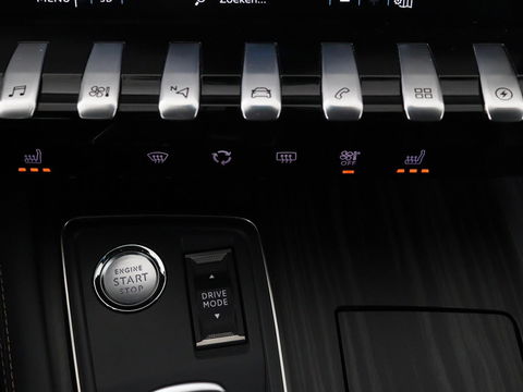 Peugeot 508 1.6 HYbrid GT | Panoramadak | Trekhaak | Stoelverwarming | FOCAL Sound | 360 camera | Adaptive cruise | Full LED | Carplay | Keyless | Navigatie | PHEV