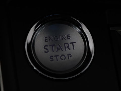 Peugeot 508 1.6 HYbrid GT | Panoramadak | Trekhaak | Stoelverwarming | FOCAL Sound | 360 camera | Adaptive cruise | Full LED | Carplay | Keyless | Navigatie | PHEV