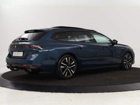 Peugeot 508 1.6 HYbrid GT | Panoramadak | Trekhaak | Stoelverwarming | FOCAL Sound | 360 camera | Adaptive cruise | Full LED | Carplay | Keyless | Navigatie | PHEV
