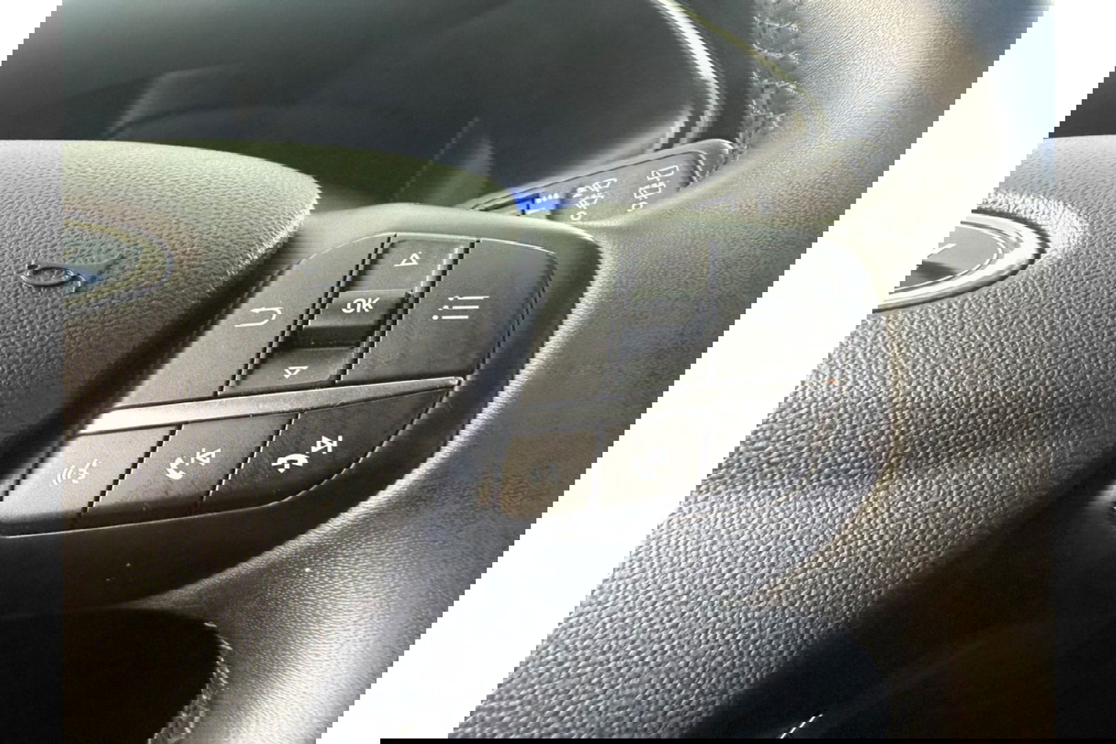 Ford Kuga 2.5 FHEV TITANIUM AUTOMAAT NAVI PDC-CAMERA.