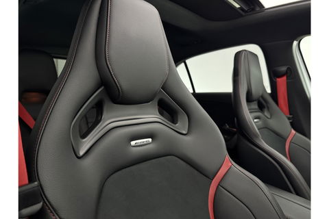 Mercedes-Benz A-Klasse AMG 35 4MATIC | 306PK | Performance Seats | Pano | Burmester-Audio | Sfeerverl LED Virtual Camera Memory Carplay Clima Cruise 19"LMV Navi PDC