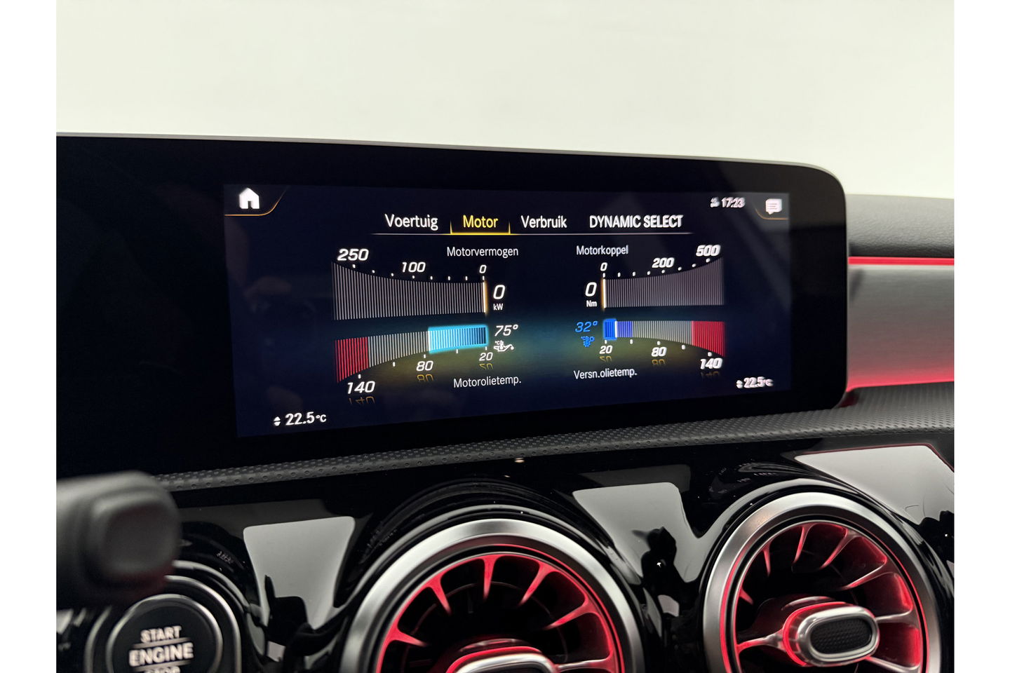 Mercedes-Benz A-Klasse AMG 35 4MATIC | 306PK | Performance Seats | Pano | Burmester-Audio | Sfeerverl LED Virtual Camera Memory Carplay Clima Cruise 19"LMV Navi PDC