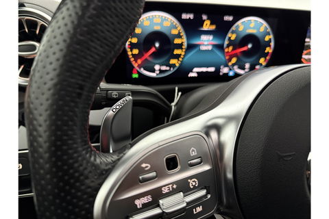 Mercedes-Benz A-Klasse AMG 35 4MATIC | 306PK | Performance Seats | Pano | Burmester-Audio | Sfeerverl LED Virtual Camera Memory Carplay Clima Cruise 19"LMV Navi PDC
