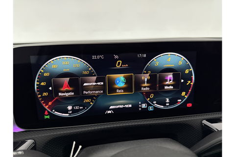 Mercedes-Benz A-Klasse AMG 35 4MATIC | 306PK | Performance Seats | Pano | Burmester-Audio | Sfeerverl LED Virtual Camera Memory Carplay Clima Cruise 19"LMV Navi PDC