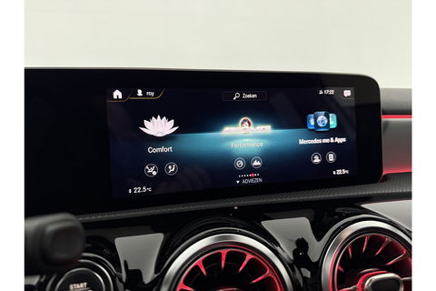 Mercedes-Benz A-Klasse AMG 35 4MATIC | 306PK | Performance Seats | Pano | Burmester-Audio | Sfeerverl LED Virtual Camera Memory Carplay Clima Cruise 19"LMV Navi PDC