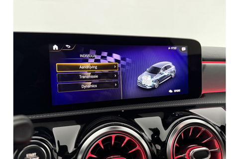 Mercedes-Benz A-Klasse AMG 35 4MATIC | 306PK | Performance Seats | Pano | Burmester-Audio | Sfeerverl LED Virtual Camera Memory Carplay Clima Cruise 19"LMV Navi PDC