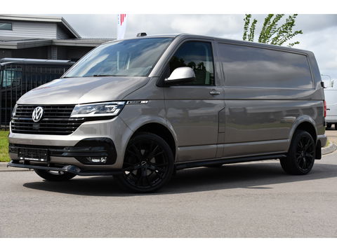 Volkswagen Transporter 2.0 TDI L2H1 Bulli Adaptieve Cruise, Virtual, Carplay, LED, Trekhaak, Leder, Stoelverwarming, 150PK Uniek!