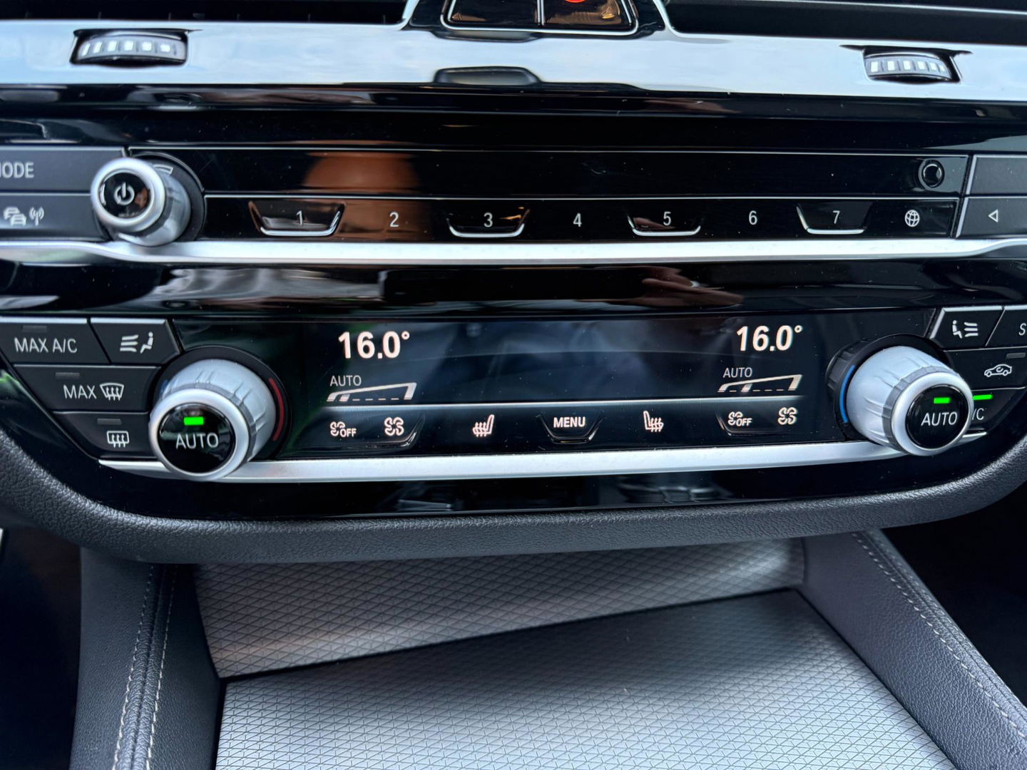 BMW 5 Serie 540i High Executive