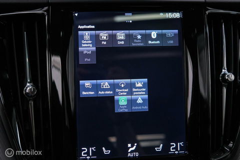 Volvo XC60 2.0 Recharge T8 AWD R-Design 390 pk | Trekhaak | Schuifdak | Dealer onderhouden | Camera | DAB | Stoel + stuurwiel verwarming |