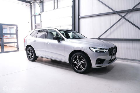 Volvo XC60 2.0 Recharge T8 AWD R-Design 390 pk | Trekhaak | Schuifdak | Dealer onderhouden | Camera | DAB | Stoel + stuurwiel verwarming |