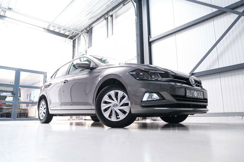 Volkswagen Polo 1.0 TSI Comfortline | Adaptive | NAP NL auto | DAB | All season | Limestone | LED | Navigatie |
