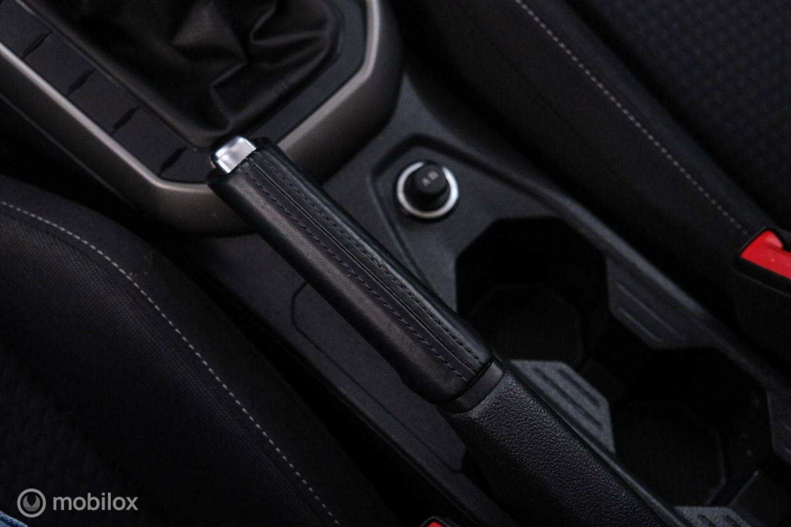 Volkswagen Polo 1.0 TSI Comfortline | Adaptive | NAP NL auto | DAB | All season | Limestone | LED | Navigatie |
