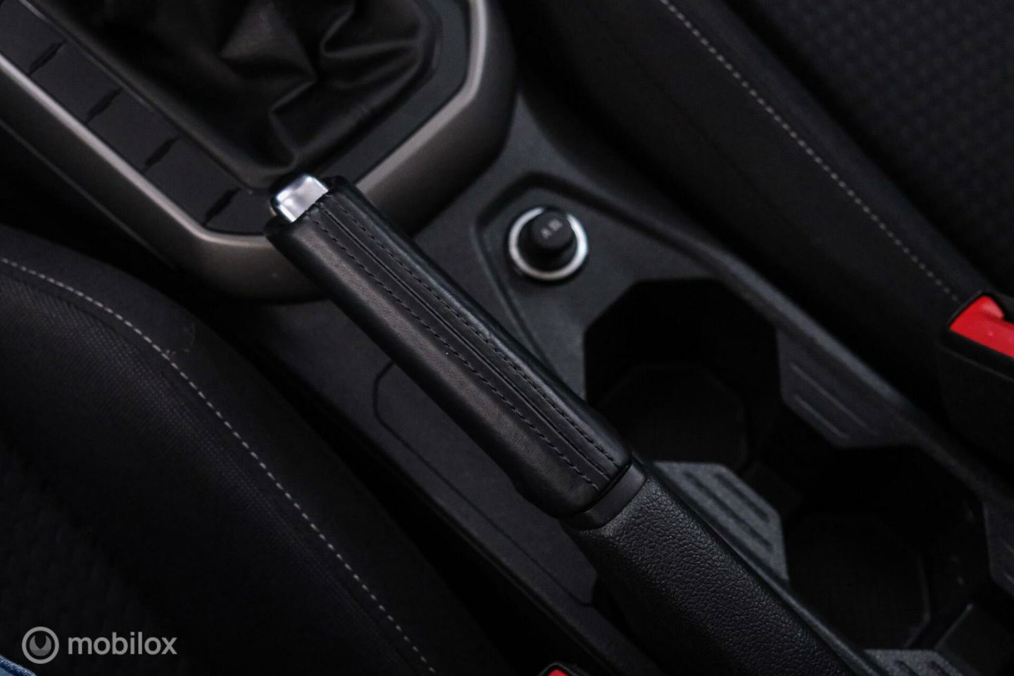 Volkswagen Polo 1.0 TSI Comfortline | Adaptive | NAP NL auto | DAB | All season | Limestone | LED | Navigatie |