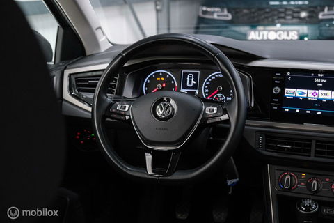 Volkswagen Polo 1.0 TSI Comfortline | Adaptive | NAP NL auto | DAB | All season | Limestone | LED | Navigatie |