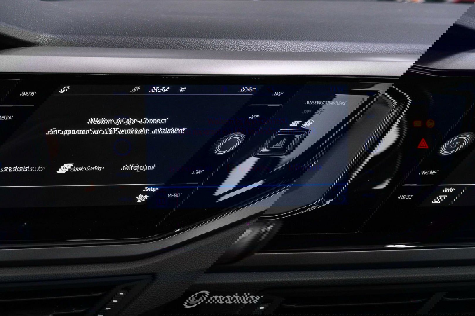 Volkswagen Polo 1.0 TSI Comfortline | Adaptive | NAP NL auto | DAB | All season | Limestone | LED | Navigatie |