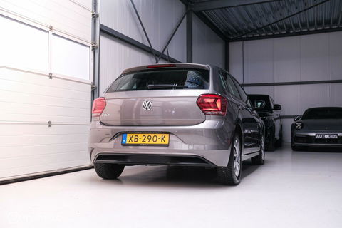 Volkswagen Polo 1.0 TSI Comfortline | Adaptive | NAP NL auto | DAB | All season | Limestone | LED | Navigatie |