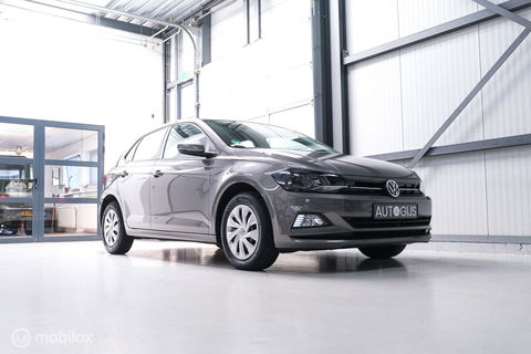 Volkswagen Polo 1.0 TSI Comfortline | Adaptive | NAP NL auto | DAB | All season | Limestone | LED | Navigatie |