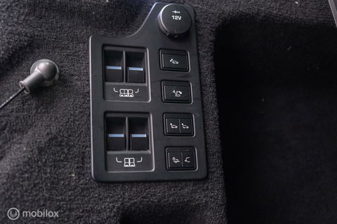 Land Rover Discovery 5 2.0 Td4 HSE Luxury 7p. | Dealer OH | Meridian | Trekhaak | DAB | Cold Climate pack | Nieuwe motor |