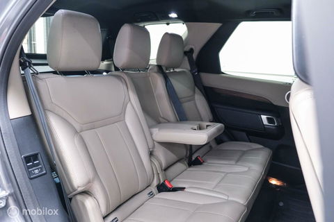 Land Rover Discovery 5 2.0 Td4 HSE Luxury 7p. | Dealer OH | Meridian | Trekhaak | DAB | Cold Climate pack | Nieuwe motor |