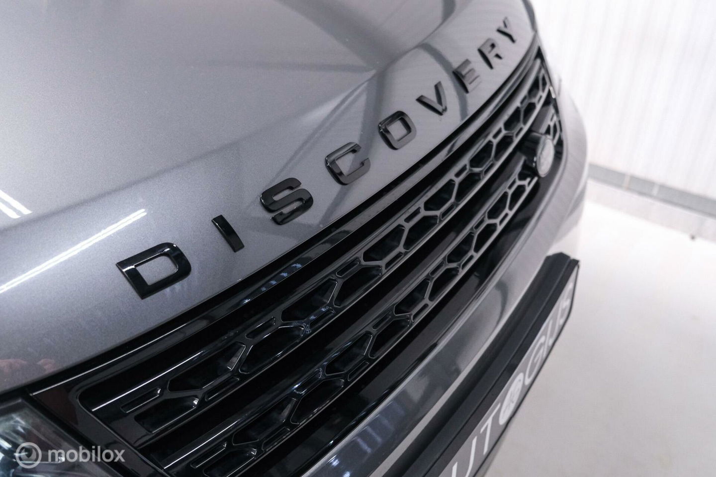 Land Rover Discovery 5 2.0 Td4 HSE Luxury 7p. | Dealer OH | Meridian | Trekhaak | DAB | Cold Climate pack | Nieuwe motor |