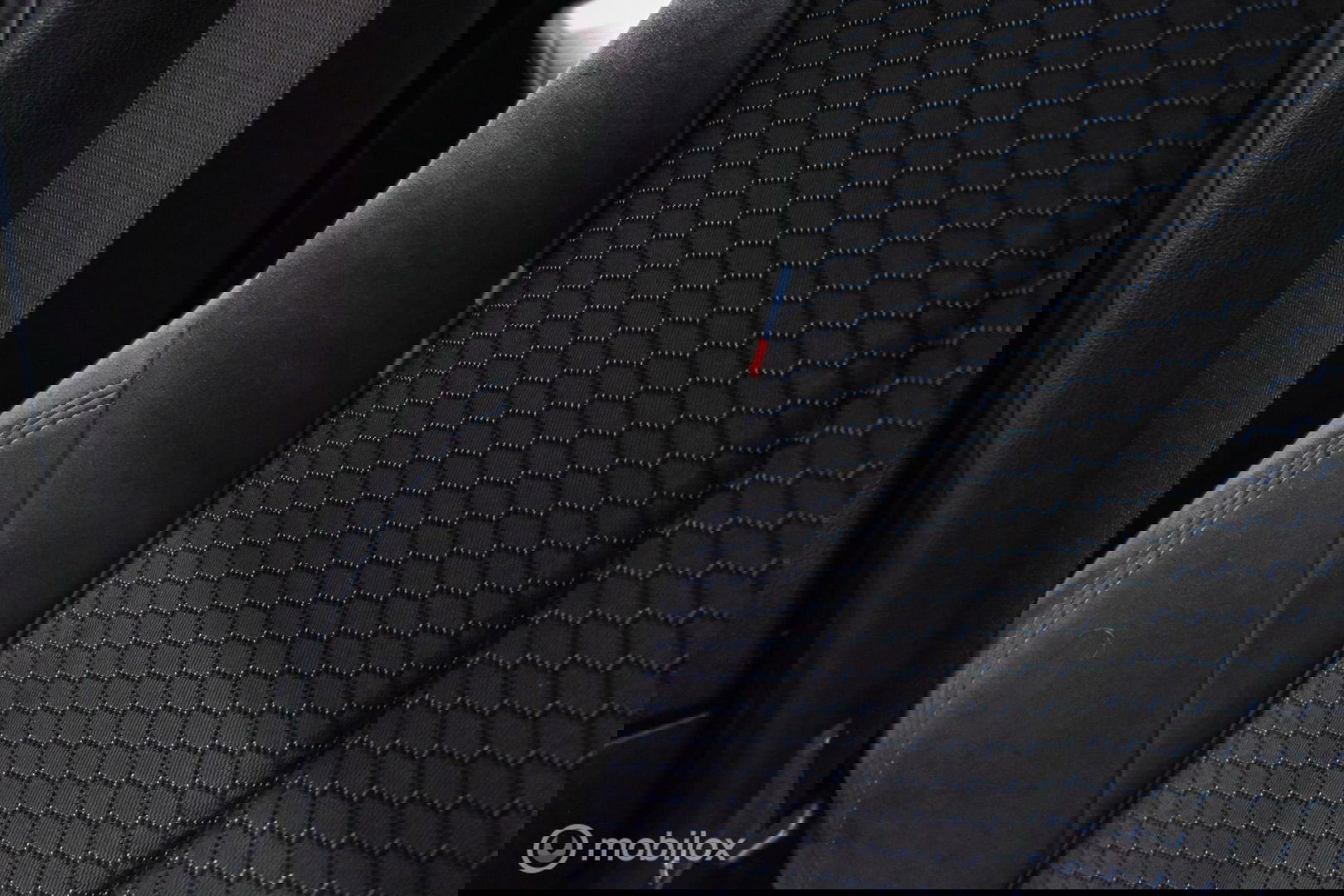 BMW 1-serie 116i M Sport | Estoril blue | Alcantara | LED | M performance | unieke auto | NAP orig NL | Trekhaak | 19 inch |
