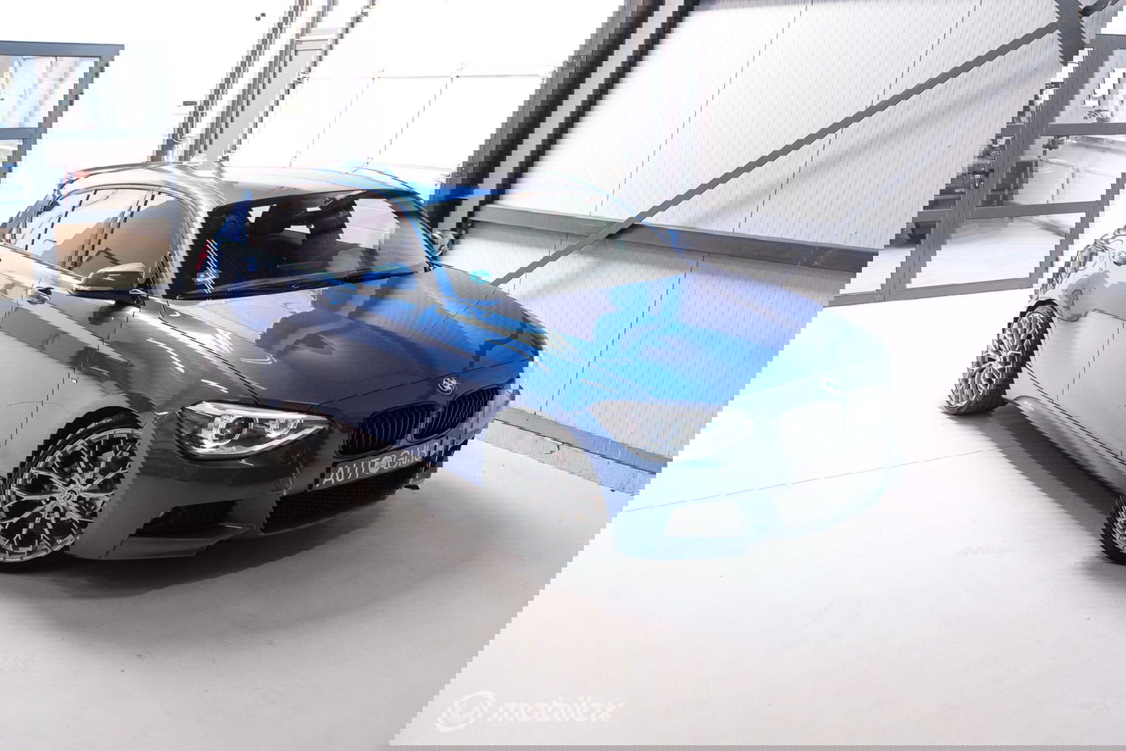 BMW 1-serie 116i M Sport | Estoril blue | Alcantara | LED | M performance | unieke auto | NAP orig NL | Trekhaak | 19 inch |