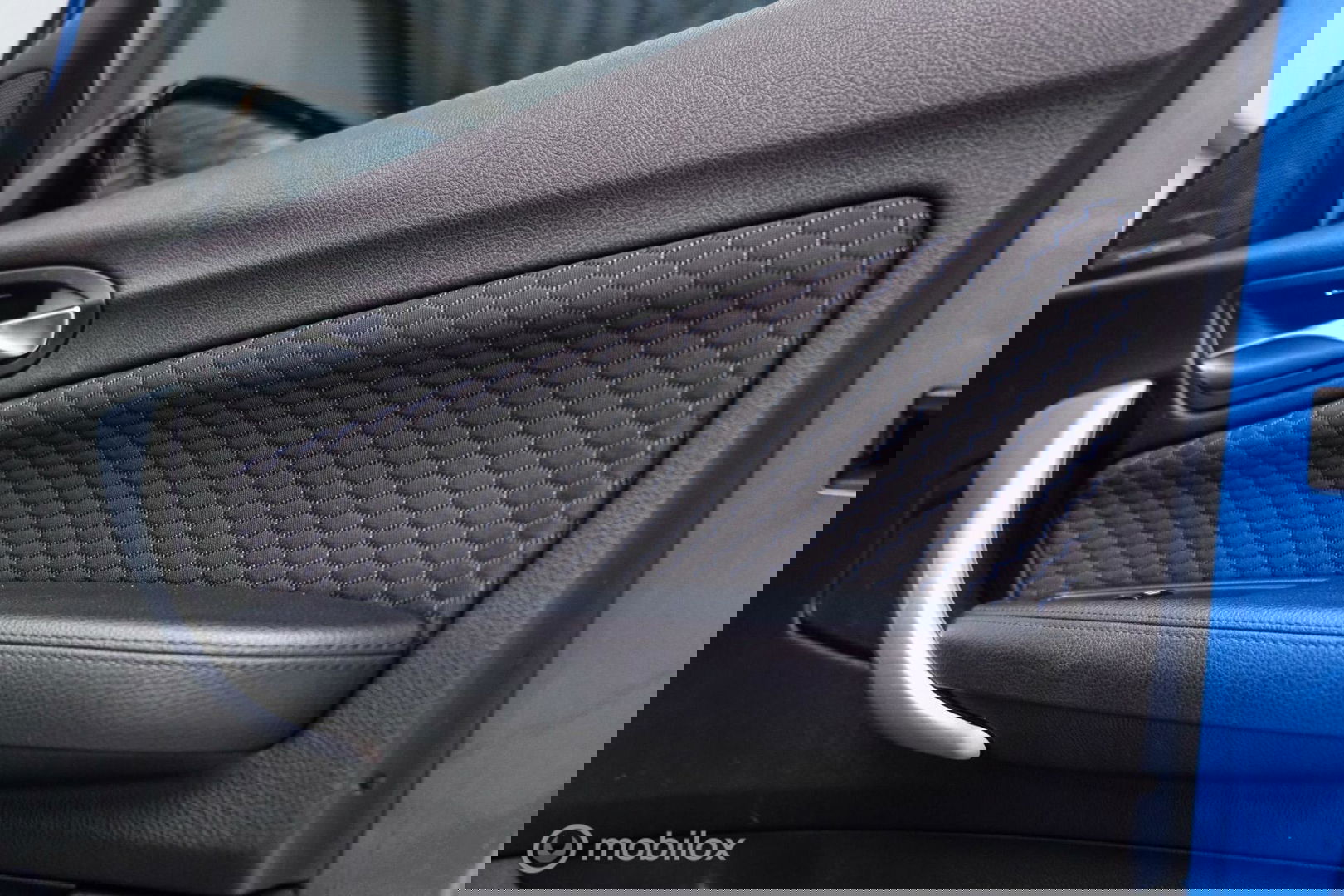 BMW 1-serie 116i M Sport | Estoril blue | Alcantara | LED | M performance | unieke auto | NAP orig NL | Trekhaak | 19 inch |