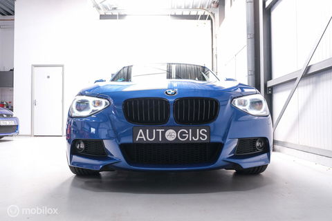 BMW 1-serie 116i M Sport | Estoril blue | Alcantara | LED | M performance | unieke auto | NAP orig NL | Trekhaak | 19 inch |