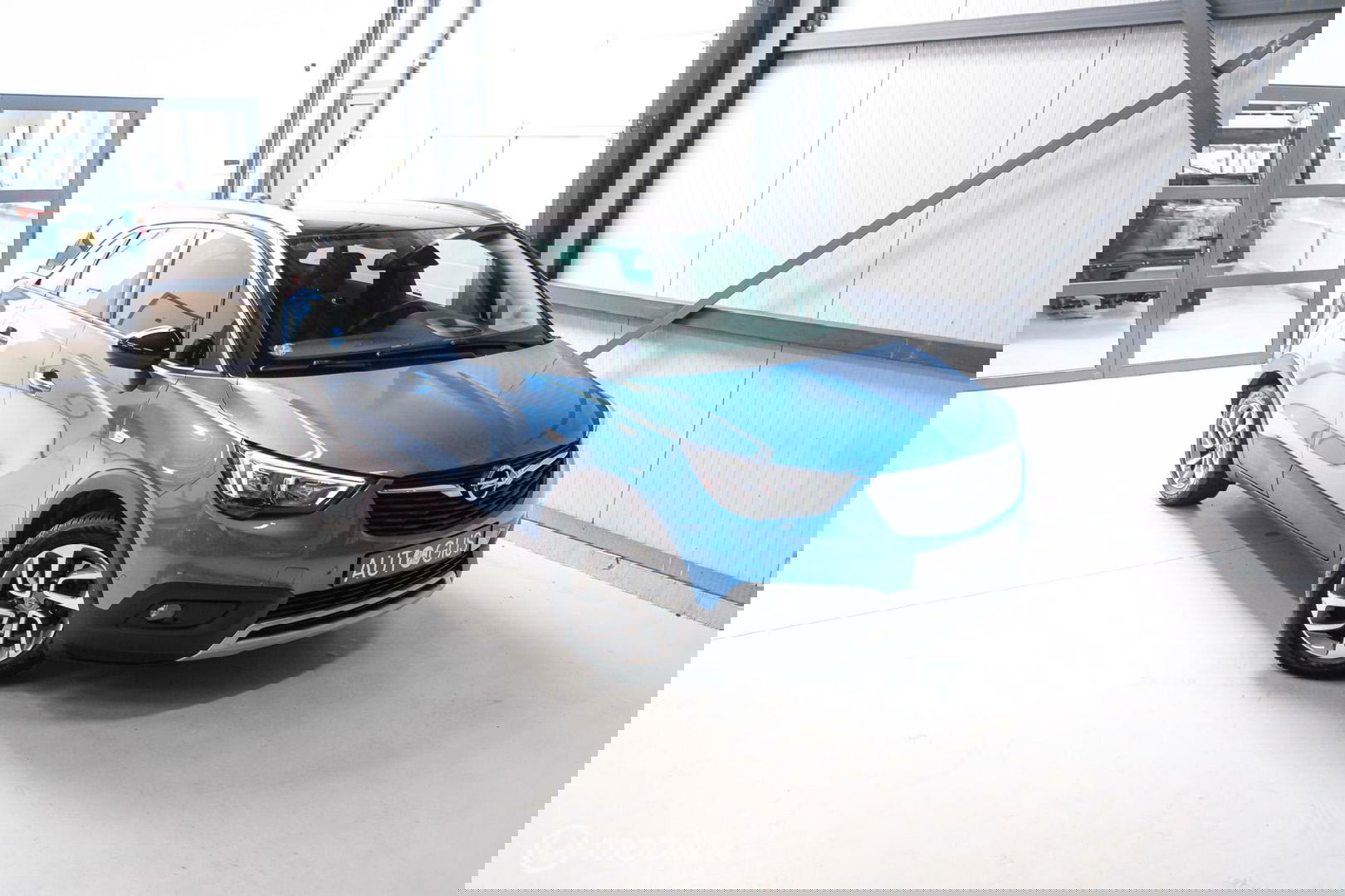 Opel Crossland X 1.2 Turbo | CarPlay | Camera | Trekhaak | 1e eigenaar | NL auto NAP | Head up display | sport stoelen |