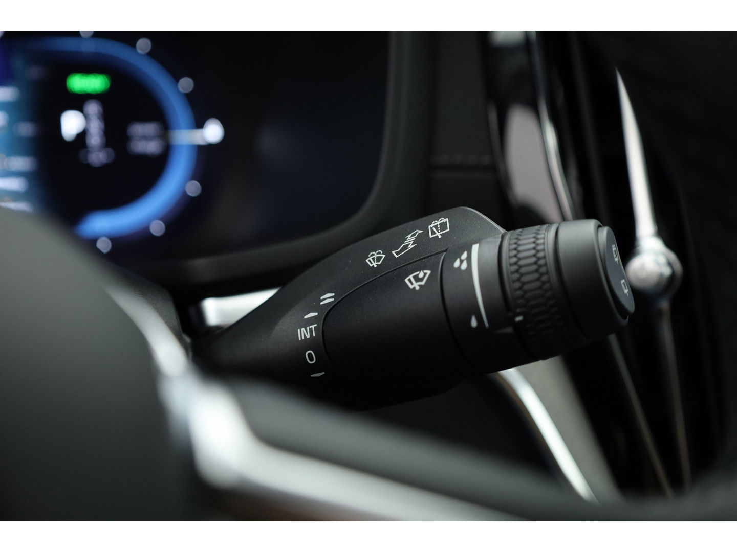 Volvo V60 2.0 T8 Plug-in hybrid AWD Ultimate Dark |Bowers & Wilkins | 360 camera | Head-up | Stoel + stuurver. | Gelaagd Glas |