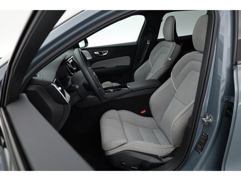 Volvo V60 2.0 T8 Plug-in hybrid AWD Ultimate Dark |Bowers & Wilkins | 360 camera | Head-up | Stoel + stuurver. | Gelaagd Glas |