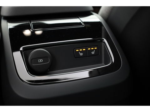 Volvo V60 2.0 T8 Plug-in hybrid AWD Ultimate Dark |Bowers & Wilkins | 360 camera | Head-up | Stoel + stuurver. | Gelaagd Glas |