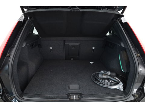 Volvo XC40 1.5 T5 Recharge R-Design | Elek. Trekhaak | Camera | Stoel + stuurvew. |