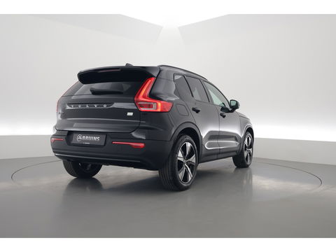 Volvo XC40 1.5 T5 Recharge R-Design | Elek. Trekhaak | Camera | Stoel + stuurvew. |