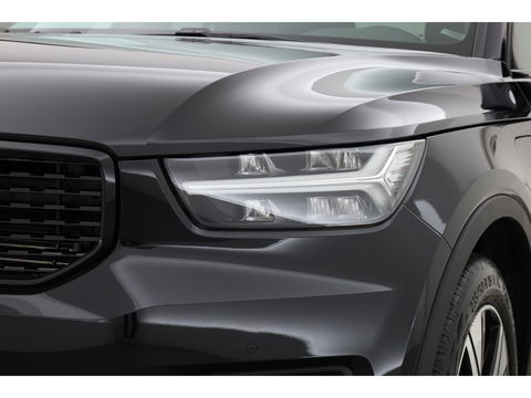 Volvo XC40 1.5 T5 Recharge R-Design | Elek. Trekhaak | Camera | Stoel + stuurvew. |