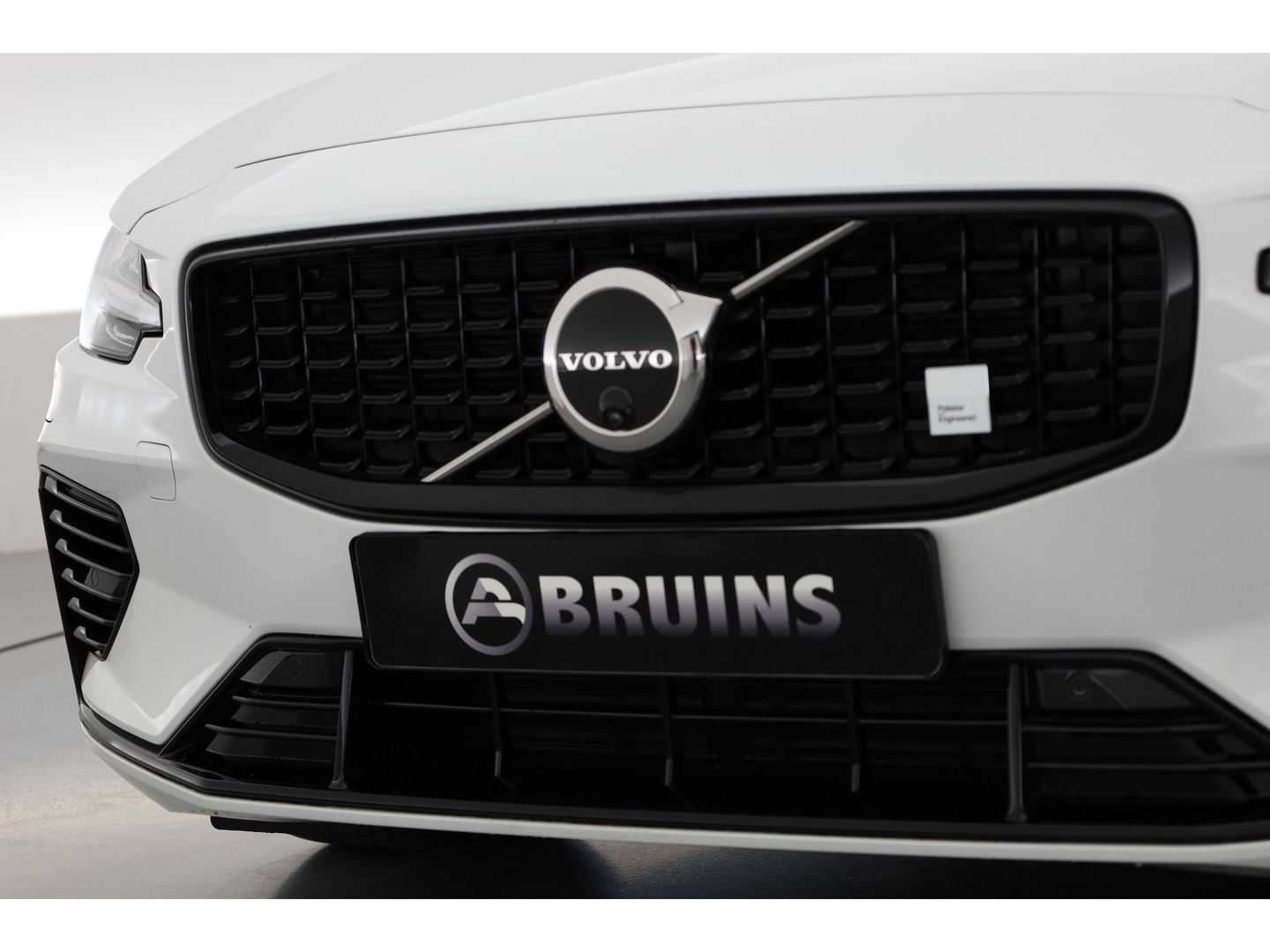 Volvo S60 2.0 T8 AWD Polestar Engineered | Öhlins | Pano-dak | Bowers & Wilkins Audio | 360 camera |
