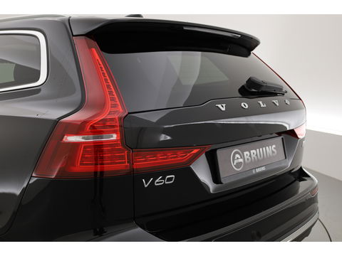 Volvo V60 2.0 B4 Plus Bright | Pano-dak | H&K audio | Trekhaak | Pilot Assist |