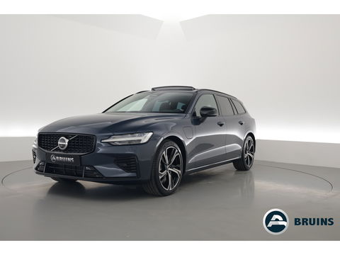 Volvo V60 2.0 T6 Plug-in hybrid AWD Ultra Dark |Pano-dak | Bowers & Wilkins | Massage | 360 camera | Head-up |