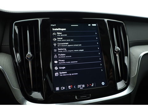 Volvo V60 2.0 T6 Plug-in hybrid AWD Ultra Dark |Pano-dak | Bowers & Wilkins | Massage | 360 camera | Head-up |