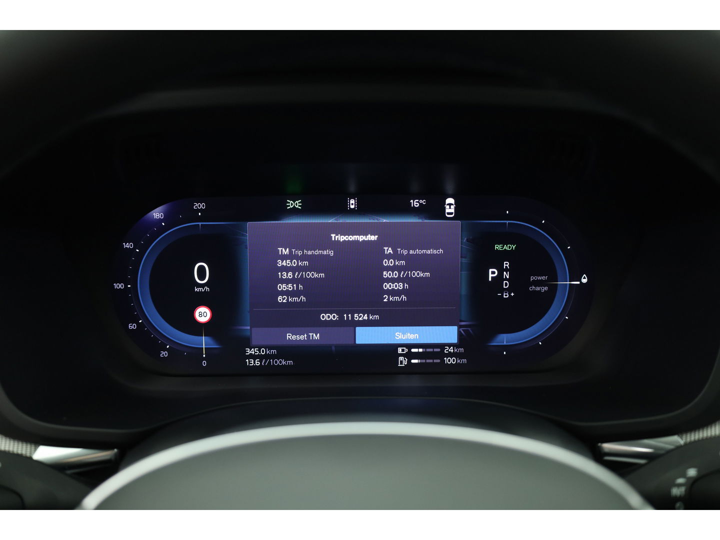 Volvo XC60 2.0 Recharge T6 AWD Plus Dark | Luchtvering | Pano | Trekhaak | 360cam | 21'' | Memory | H&K | Pilot Assist