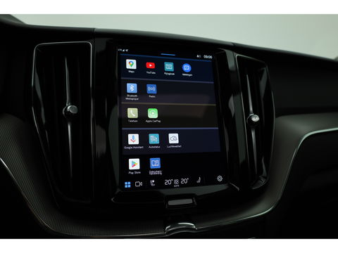 Volvo XC60 2.0 Recharge T6 AWD Plus Dark | Luchtvering | Pano | Trekhaak | 360cam | 21'' | Memory | H&K | Pilot Assist