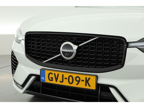 Volvo XC60 2.0 Recharge T6 AWD Plus Dark | Luchtvering | Pano | Trekhaak | 360cam | 21'' | Memory | H&K | Pilot Assist