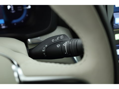Volvo V60 T6 Recharge Plus Dark | Pilot Assist | Memory | Camera | Harman Kardon |