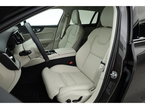 Volvo V60 T6 Recharge Plus Dark | Pilot Assist | Memory | Camera | Harman Kardon |