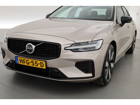 Volvo S60 2.0 Recharge T8 AWD Ultimate Dark | Pano | Head-up | 360 camera | 19 inch | H&K Audio | Gelamineerd Glas |