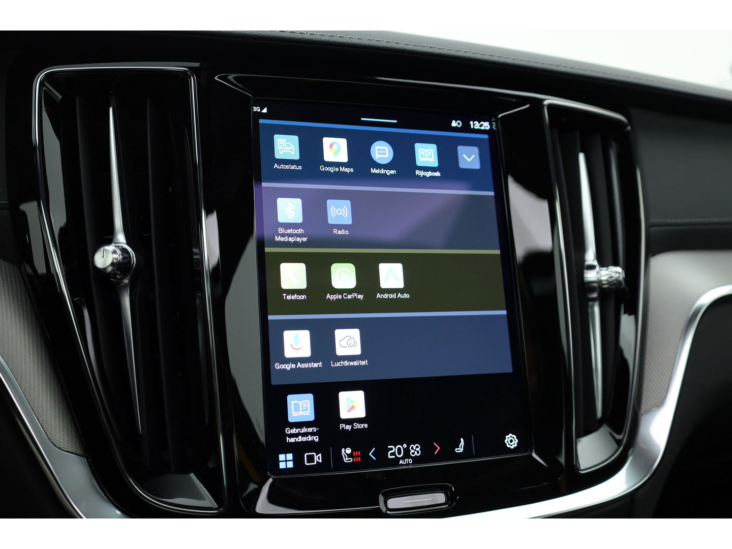 Volvo S60 T8 Polestar Engineered '455pk' | Pano-dak | Bowers & Wilkins Audio | 360 camera | Gelaagd glas |
