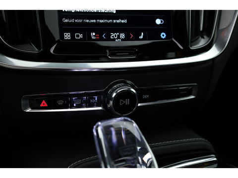 Volvo S60 T8 Polestar Engineered '455pk' | Pano-dak | Bowers & Wilkins Audio | 360 camera | Gelaagd glas |